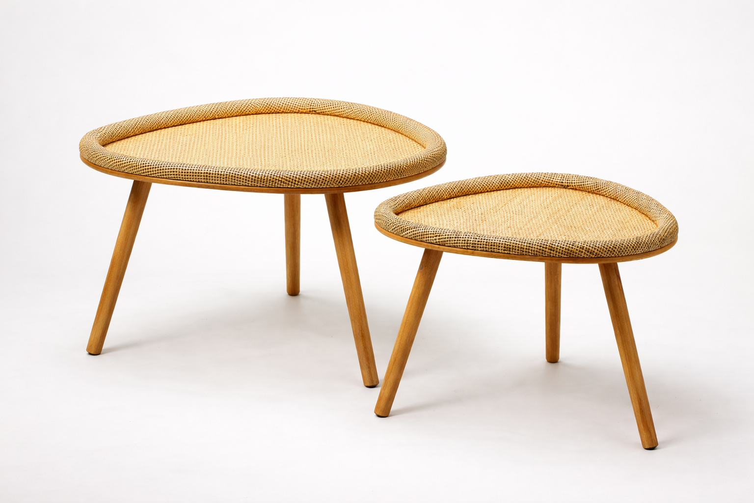 Tripod rattan L - Image 2